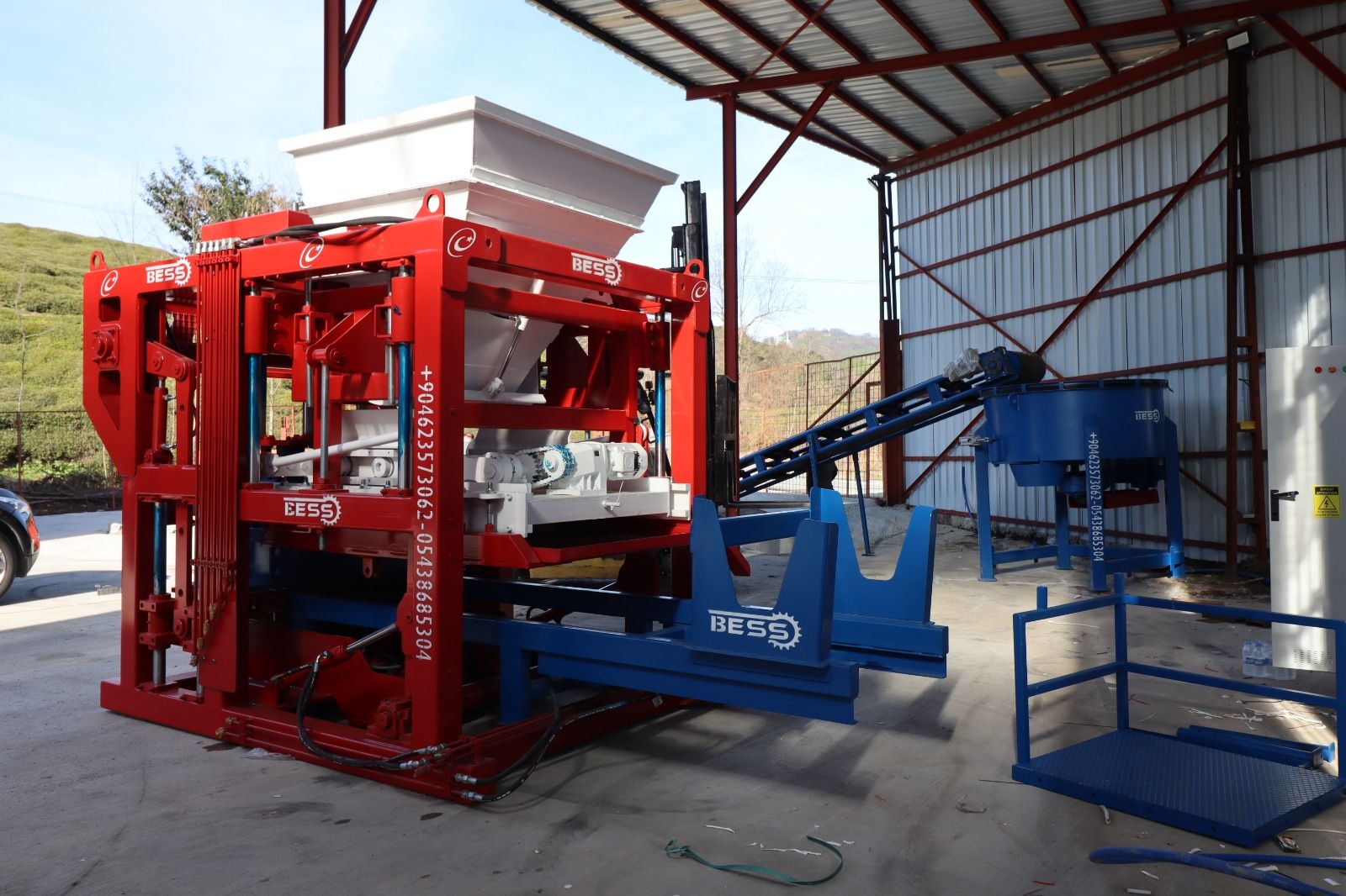 Concrete_Block_Machine_installed_In_Djibouti.jpeg