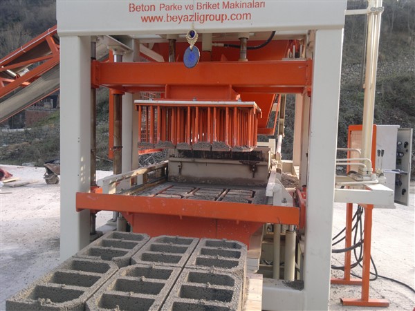 concrete brick making machine information 