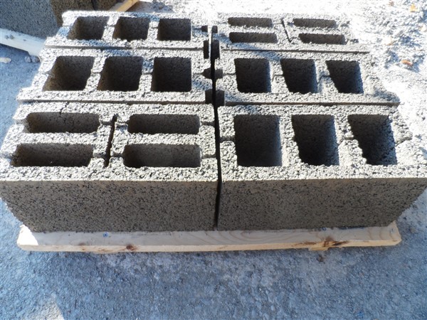 hollow_concrete_blocks_dried.jpg